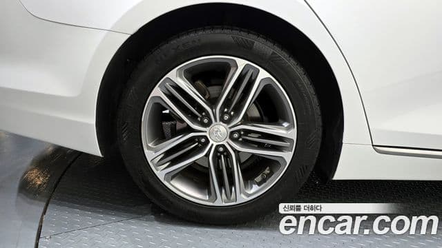 Hyundai Grandeur IG Exclusive, 2018 все фото