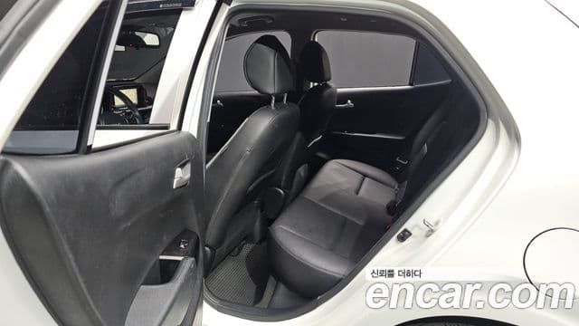 Kia All New Morning (JA) Luxury, 2017 19