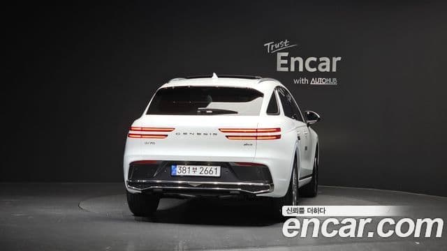 Genesis GV70, 2025 4