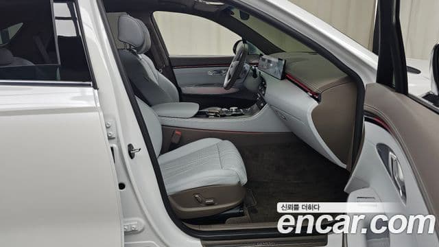 Genesis GV70, 2025 11