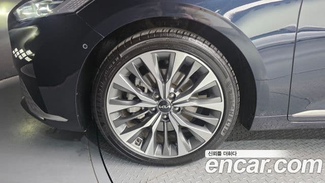 Kia K8 Signature, 2022 все фото