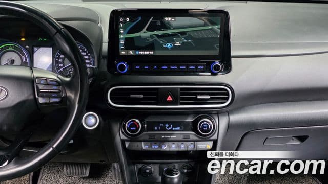 Hyundai Kona гибрид Special, 2020 14