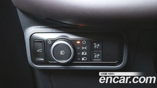 Ford Explorer 6세대 2.3 Platinum 4WD, 2025 15