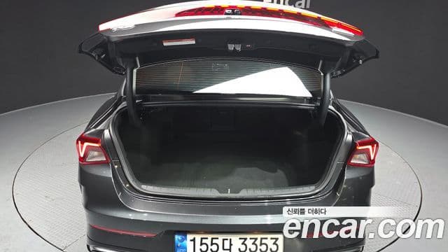 Kia K5 гибрид 3세대 Signature, 2022 20