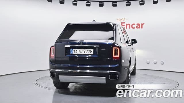 Rolls-Royce Cullinan, 2019 4