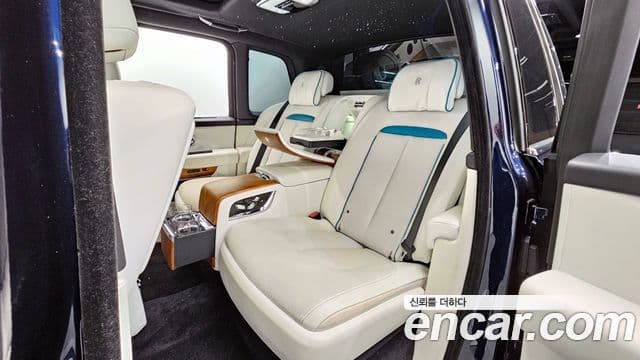 Rolls-Royce Cullinan, 2019 10