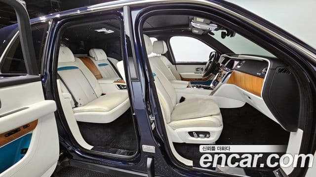 Rolls-Royce Cullinan, 2019 11