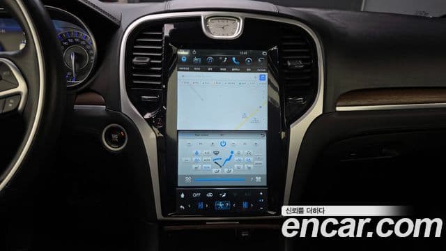 크라이슬러 The / новый New 300C, 2016 16