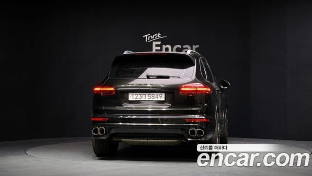Porsche New Cayenne 958, 2015 4