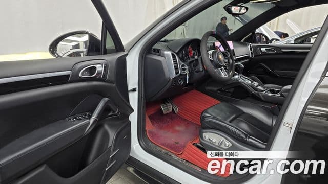 Porsche New Cayenne 958, 2015 10