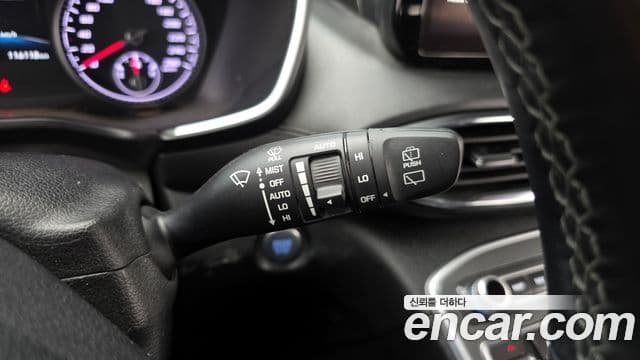 Hyundai The / новый New Santa Fe Exclusive, 2023 16