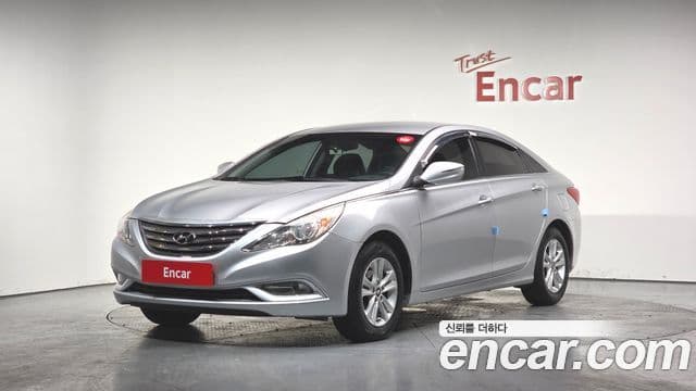 Hyundai YF Sonata Luxury, 2012 1
