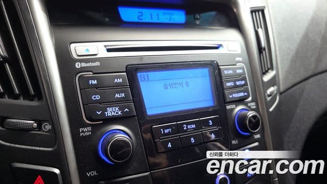 Hyundai YF Sonata Luxury, 2012 7