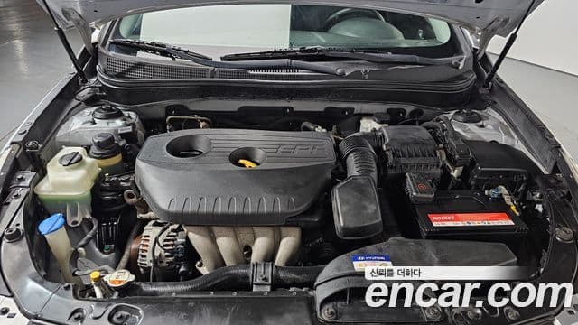 Hyundai YF Sonata Luxury, 2012 19