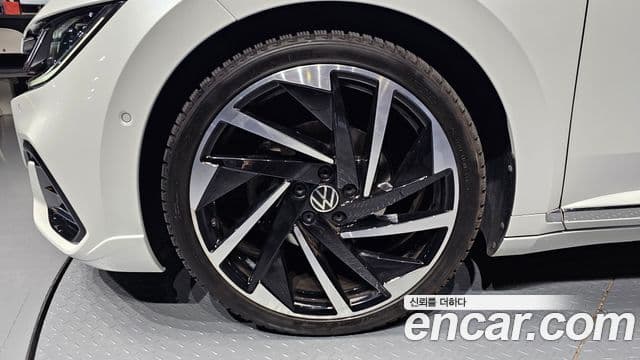 Volkswagen 아테온 2.0 TDI R-LINE 4모션, 2022 все фото