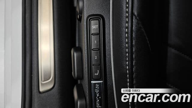 Volkswagen 아테온 2.0 TDI R-LINE 4모션, 2022 17