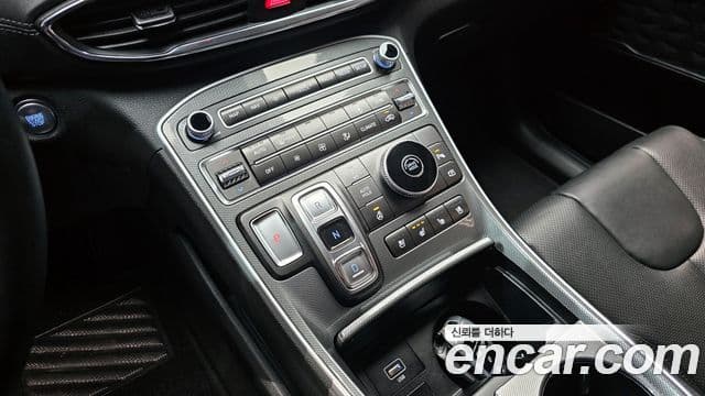 Hyundai The / новый New Santa Fe Exclusive, 2023 9