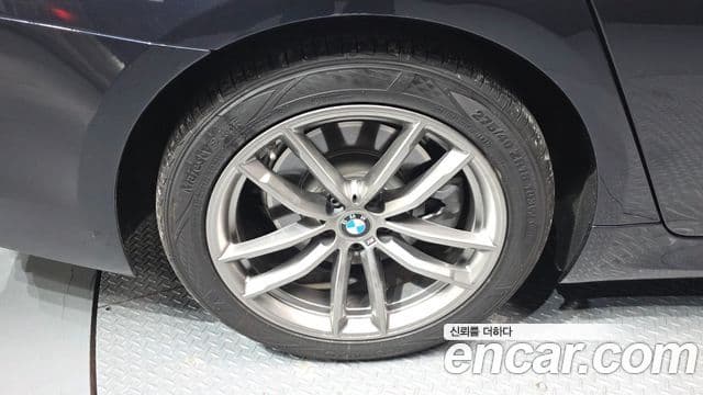 BMW 5시리즈 (G30) 520d M Sport Plus, 2020 все фото