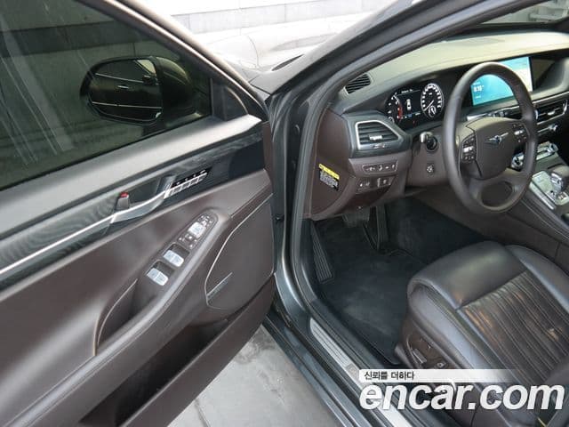 Genesis G90 Premium Luxury, 2021 11