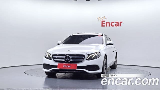 Mercedes-Benz E-класс W213 Avantgarde, 2019 3