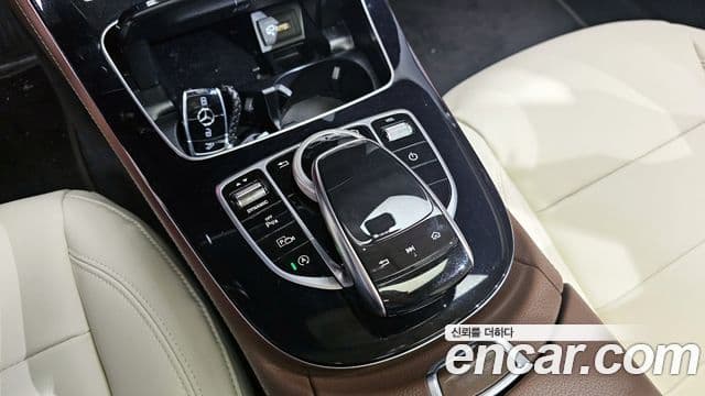 Mercedes-Benz E-класс W213 Avantgarde, 2019 16