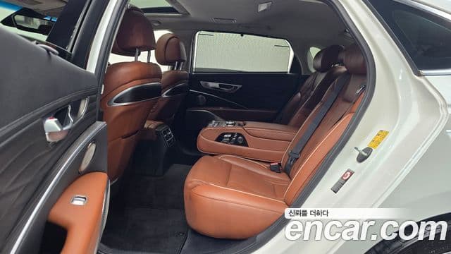 Kia The / новый K9 Grand Platinum, 2019 12