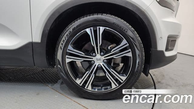 Volvo XC40 B4 Inscription, 2021 все фото