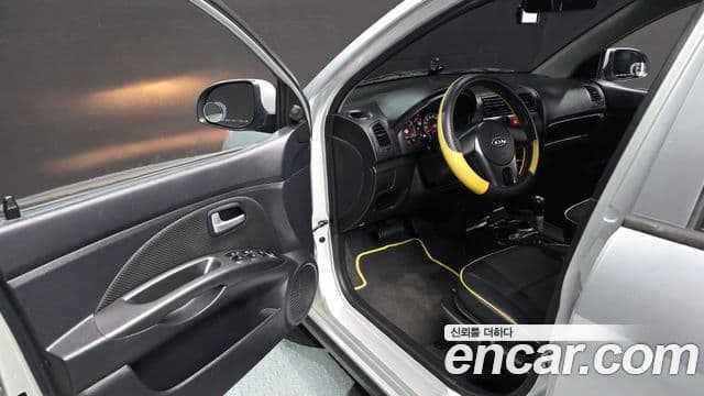 Kia 뉴모닝 люксовая версия Black Premium, 2011 11