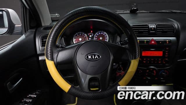 Kia 뉴모닝 люксовая версия Black Premium, 2011 13