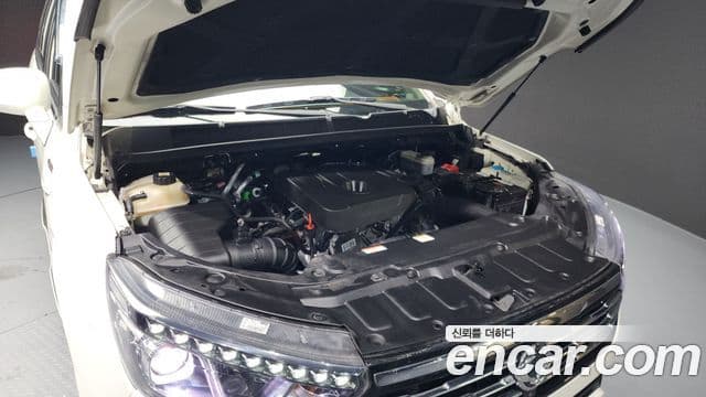 KG모빌리티(SsangYong) Korando 투리스모 4WD RX 9인승, 2018 6