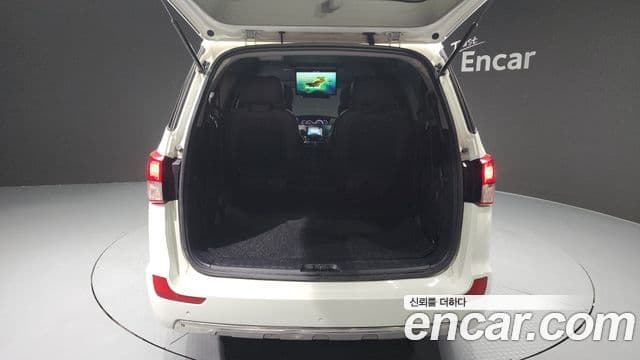 KG모빌리티(SsangYong) Korando 투리스모 4WD RX 9인승, 2018 20