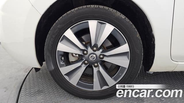 Nissan 리프 EV SL, 2016 все фото