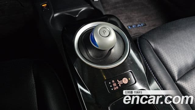 Nissan 리프 EV SL, 2016 9