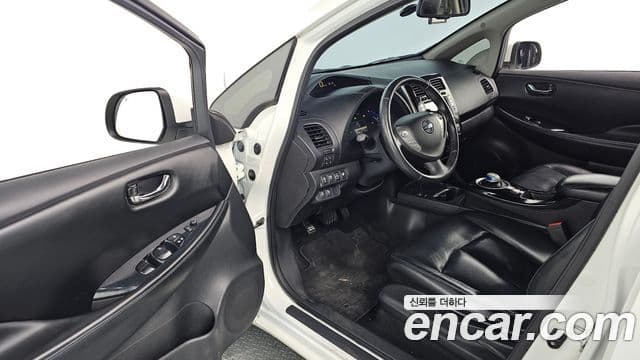 Nissan 리프 EV SL, 2016 11