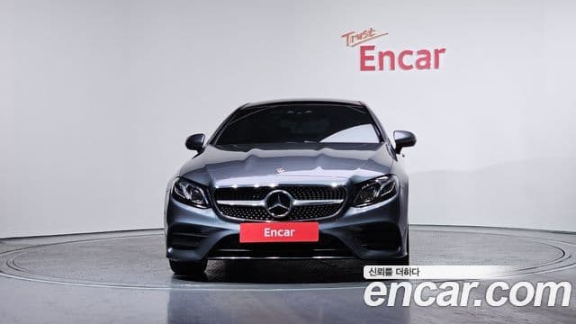 Mercedes-Benz E-класс W213 E220d купе, 2017 3