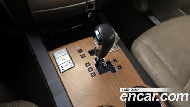 Kia Mohave 4WD KV300, 2012 9