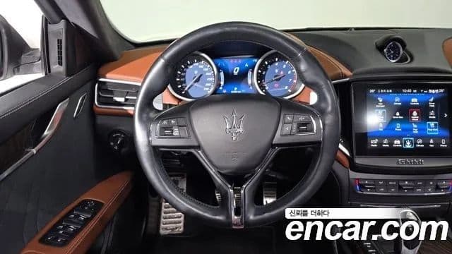 Maserati 기블리 3세대, 2018 14