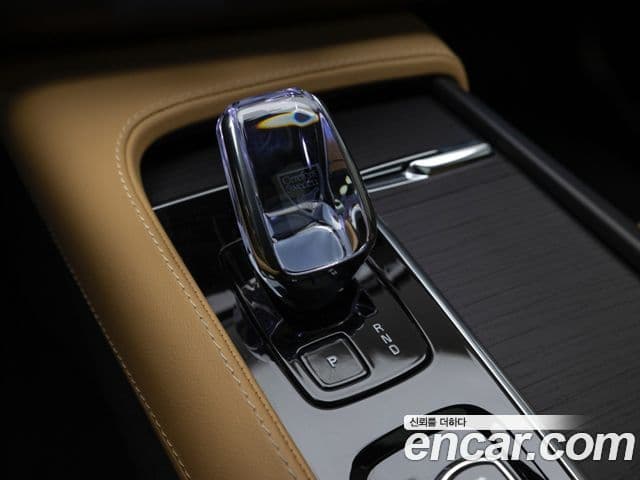 Volvo XC90 2세대 T8 Ultimate Bright гибрид, 2024 12