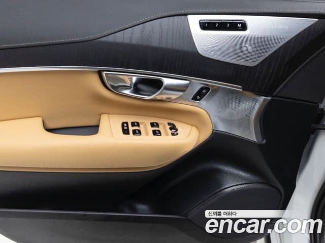 Volvo XC90 2세대 T8 Ultimate Bright гибрид, 2024 15