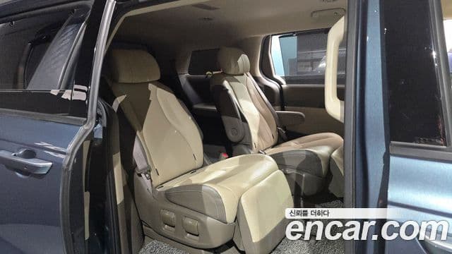 Kia Carnival 4세대 Signature, 2021 12