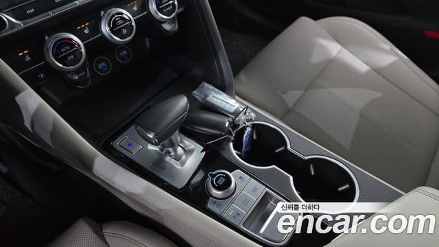 Genesis The / новый New G70, 2022 2