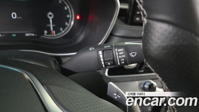 Genesis The / новый New G70, 2022 все фото