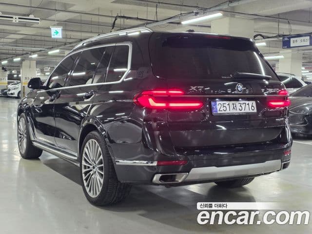 BMW X7 (G07) xDrive 40i Design Pure Excellence 6인승, 2024 6