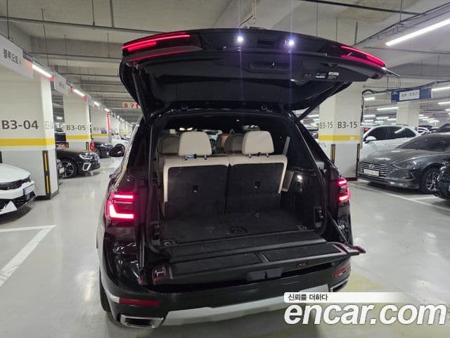 BMW X7 (G07) xDrive 40i Design Pure Excellence 6인승, 2024 7