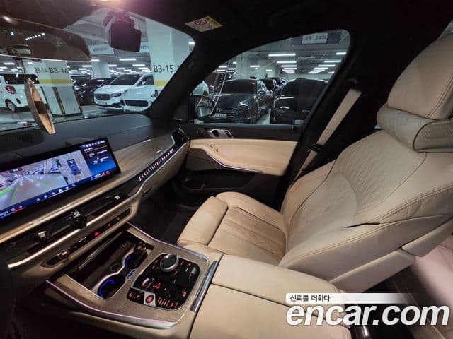 BMW X7 (G07) xDrive 40i Design Pure Excellence 6인승, 2024 20