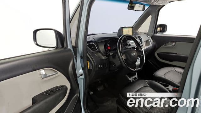 Kia Ray Luxury, 2014 11