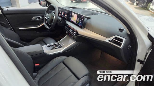 BMW 3시리즈 (G20), 2025 12