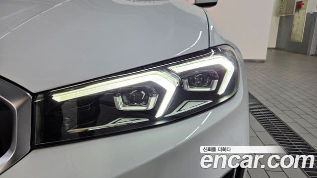 BMW 3시리즈 (G20), 2025 19