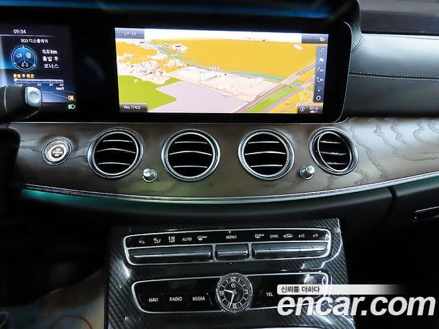 Mercedes-Benz E-класс W213 Exclusive, 2018 10