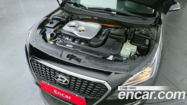 Hyundai LF Sonata гибрид Premium, 2016 6